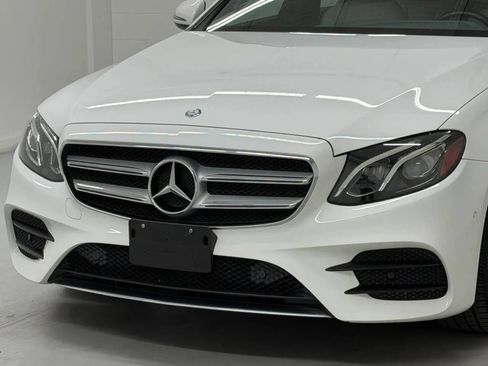 Used 2017 Mercedes-Benz E 400 4MATIC Wagon image 39