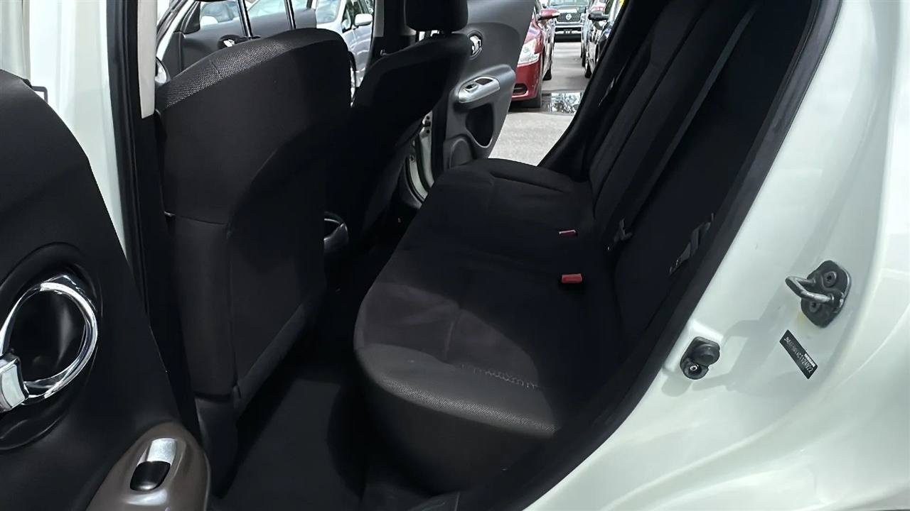 Used 2012 Nissan Juke SV AWD/4WD image 24