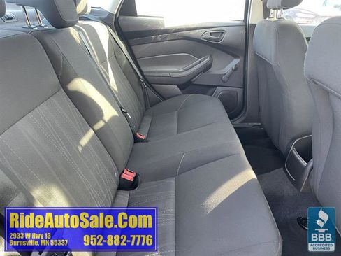 Used 2015 Ford Focus S image 32