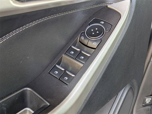 Used 2023 Ford Explorer XLT w/ Equipment Group 202A image 13