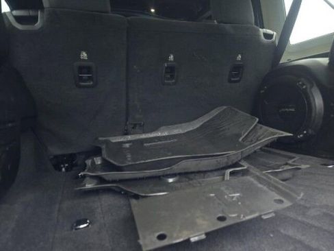 Used 2024 Jeep Wrangler Willys image 13