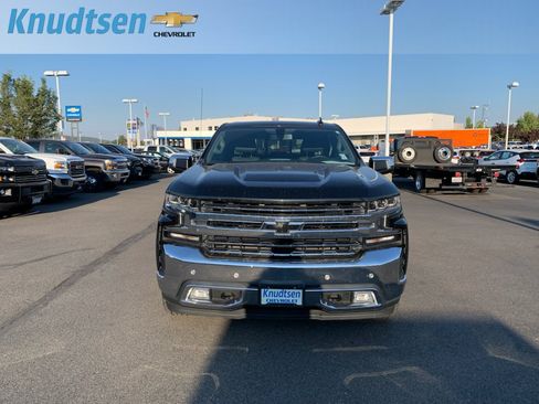 Used 2020 Chevrolet Silverado 1500 LTZ w/ LTZ Plus Package AWD/4WD image 2
