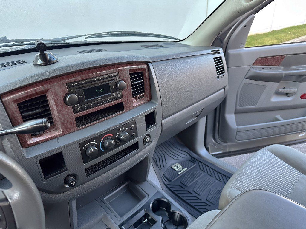 Used 2006 Dodge Ram 2500 Truck SLT w/ Trailer Tow Group AWD/4WD image 26