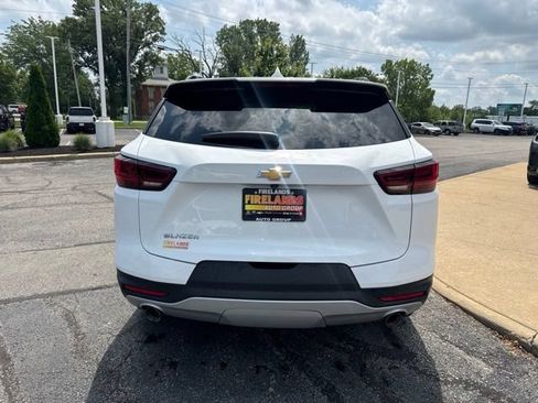 Used 2023 Chevrolet Blazer LT w/ Convenience Package FWD image 4