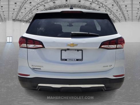 Used 2024 Chevrolet Equinox LT AWD/4WD image 6
