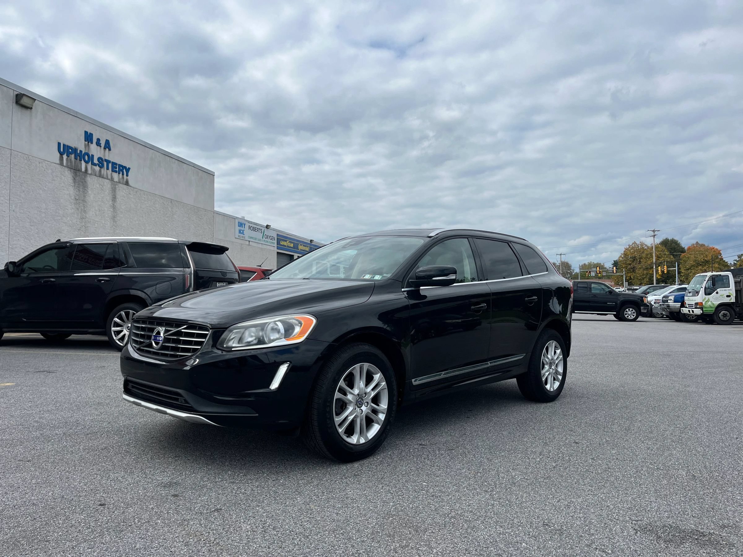 Used 2015 Volvo XC60 T5 AWD/4WD image 6
