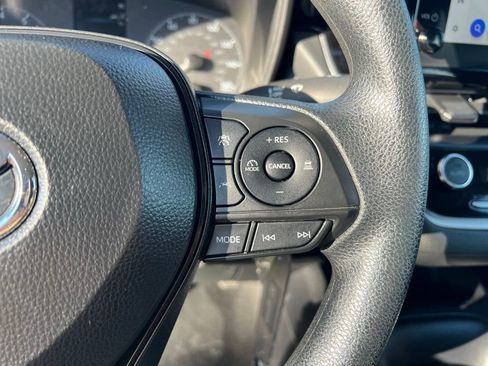 Used 2024 Toyota Corolla LE image 37