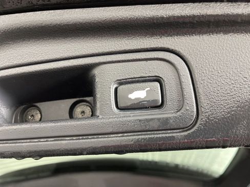 Used 2020 Honda Pilot Black Edition image 14