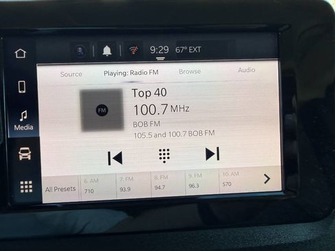 Used 2025 RAM ProMaster 2500 w/ Convenience Group image 32