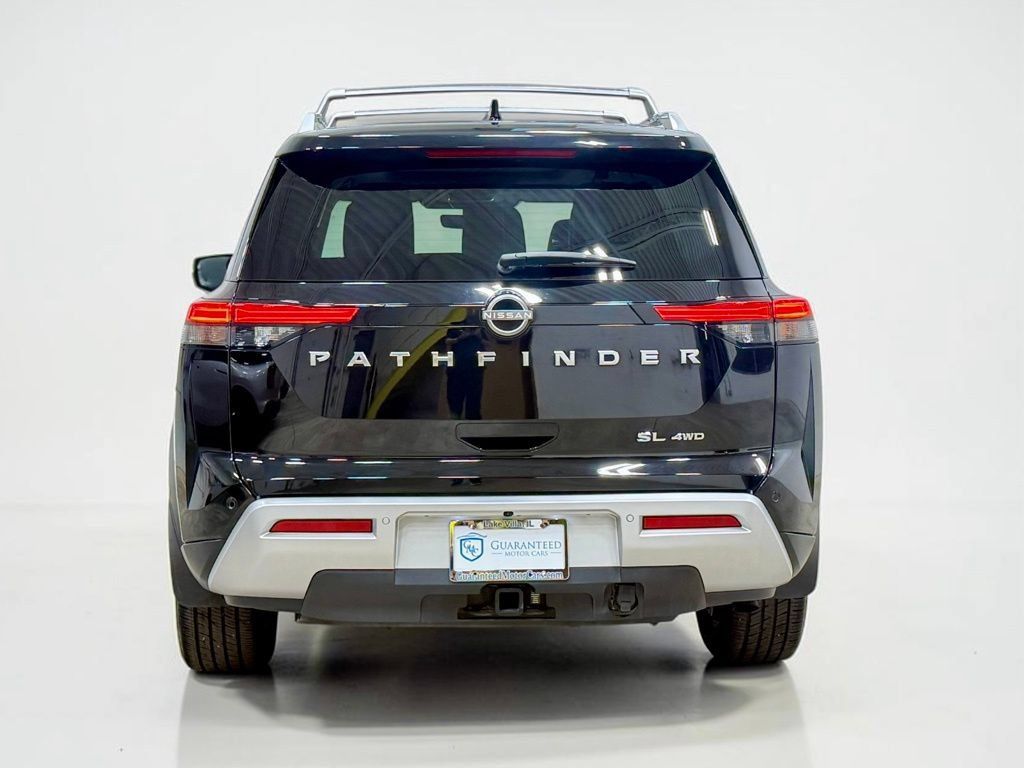 Used 2023 Nissan Pathfinder SL w/ SL Premium Package AWD/4WD image 18