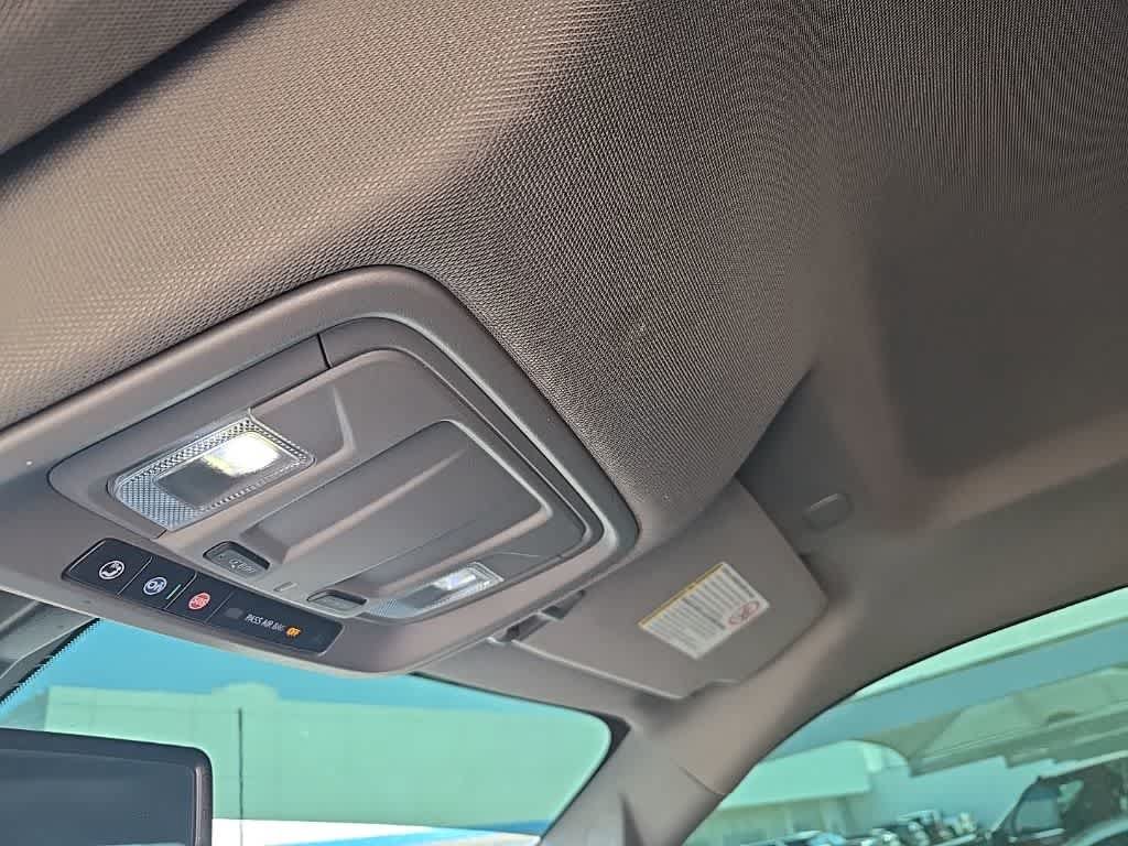 Used 2023 Chevrolet Silverado 2500 LT AWD/4WD image 13