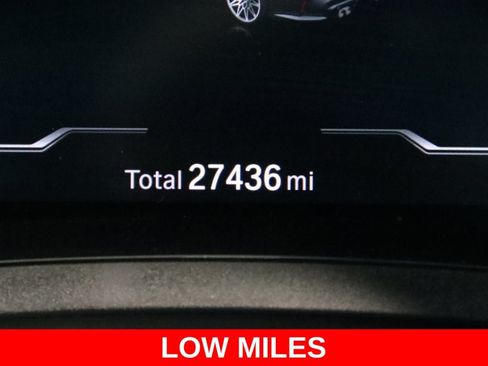 Used 2023 BMW M4 xDrive Competition AWD/4WD image 12