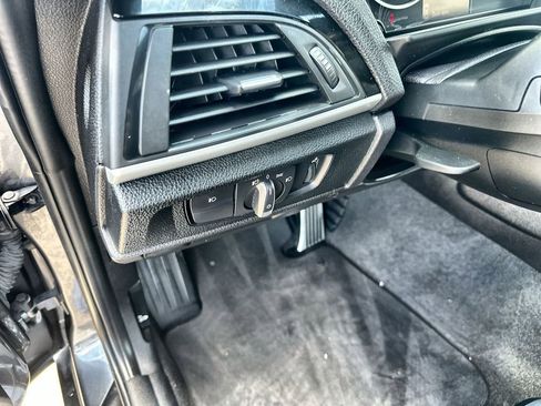 Used 2016 BMW 228i Coupe RWD image 15