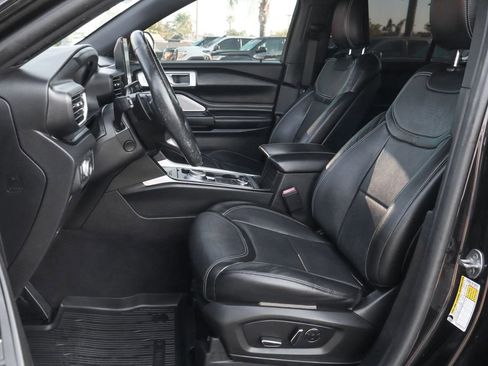 Used 2020 Ford Explorer ST w/ ST Street Pack image 20