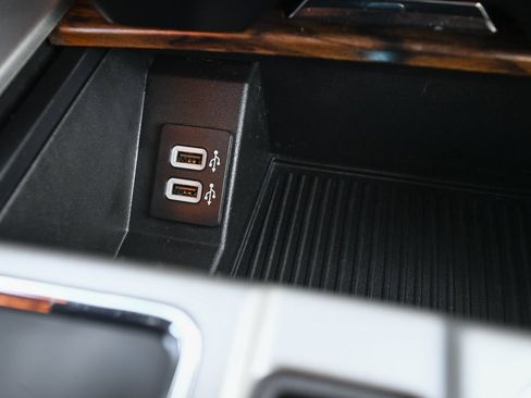 Used 2019 Ford F150 Lariat w/ Equipment Group 502A Luxury image 35