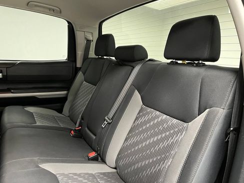 Used 2018 Toyota Tundra SR5 AWD/4WD image 48