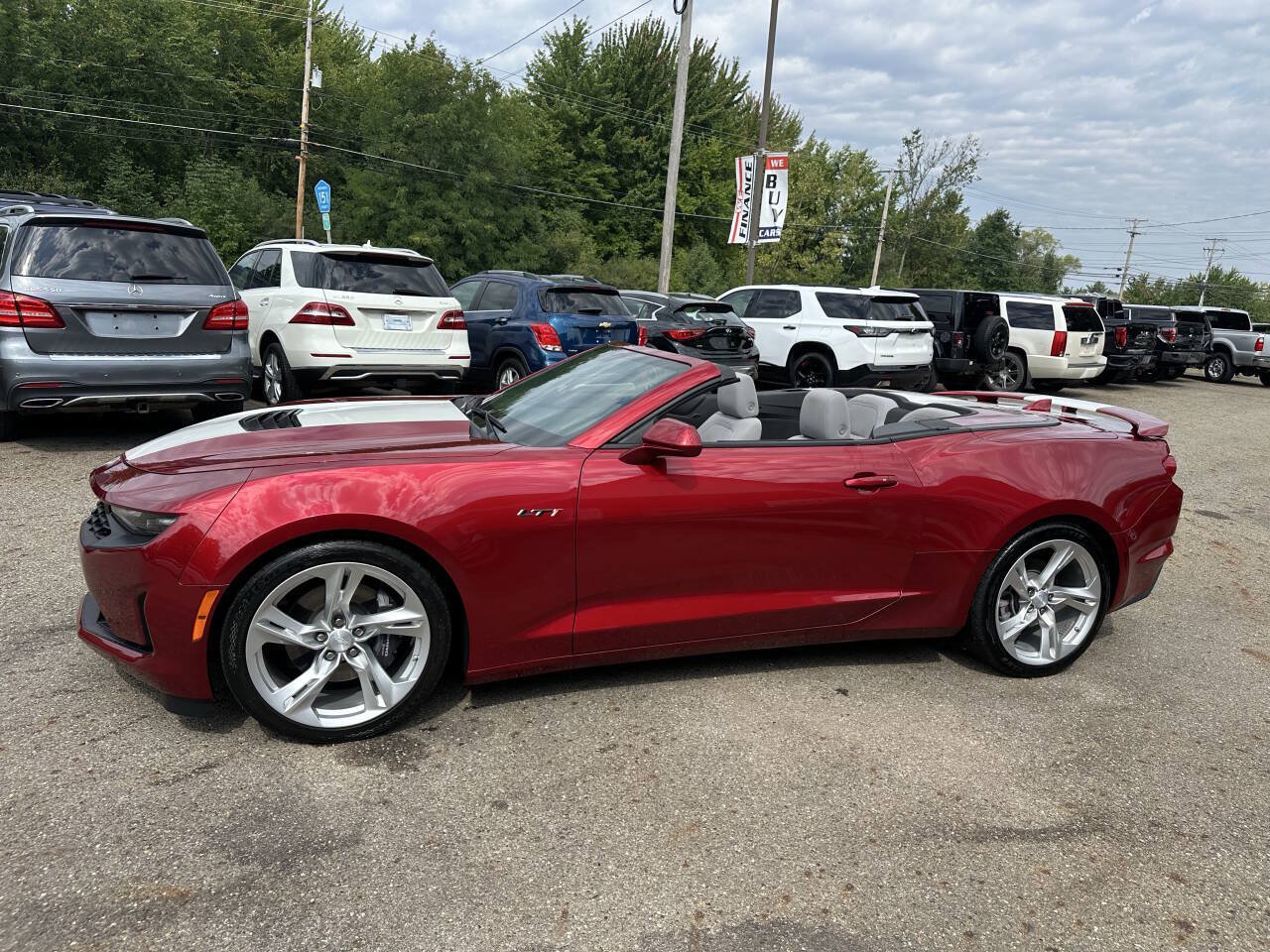 Used 2022 Chevrolet Camaro LT RWD image 3