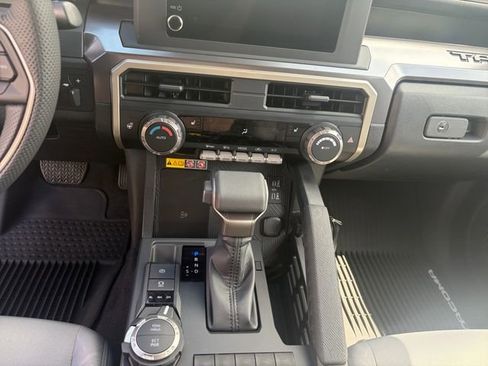 New 2026 Toyota Tacoma SR5 AWD/4WD image 15