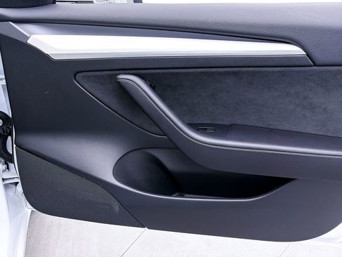 Used 2023 Tesla Model 3 Standard Range RWD image 25
