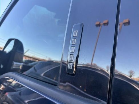 Used 2022 Ford F250 Lariat w/ Lariat Ultimate Package image 26