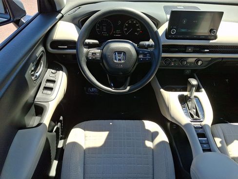 Used 2024 Honda HR-V LX image 11