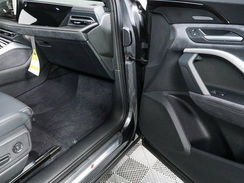 New 2025 Audi SQ5 Premium Plus image 26