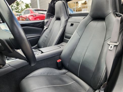 Certified 2025 MAZDA MX-5 Miata RF Grand Touring RWD image 11