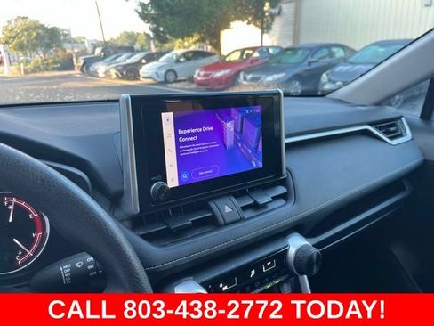 Used 2024 Toyota RAV4 LE FWD image 19