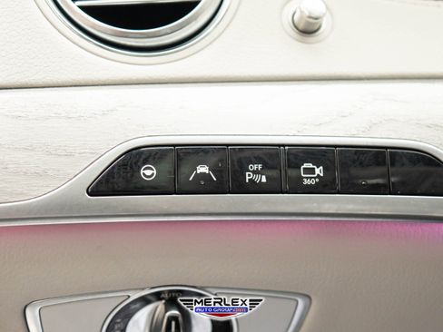 Used 2016 Mercedes-Benz S 550 4MATIC Sedan w/ Premium Package image 38