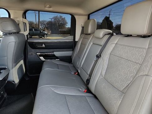 Used 2024 Toyota Tundra Limited w/ Power Package AWD/4WD image 9