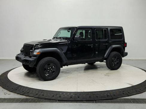 Used 2021 Jeep Wrangler Unlimited Sport AWD/4WD image 4