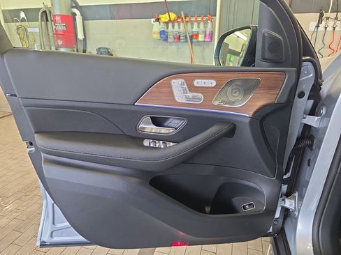 New 2026 Mercedes-Benz GLS 450 4MATIC image 31