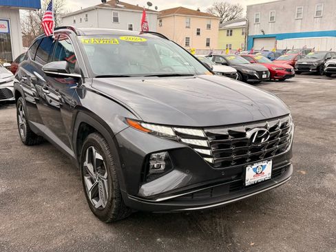 Used 2024 Hyundai Tucson Limited image 2