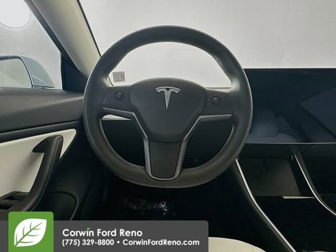 Used 2020 Tesla Model 3 Long Range image 11