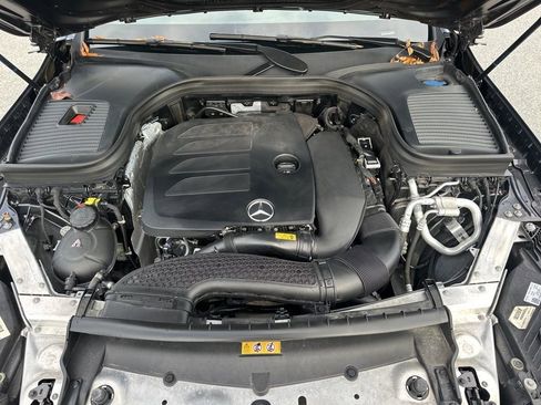 Used 2022 Mercedes-Benz GLC 300 4MATIC image 33