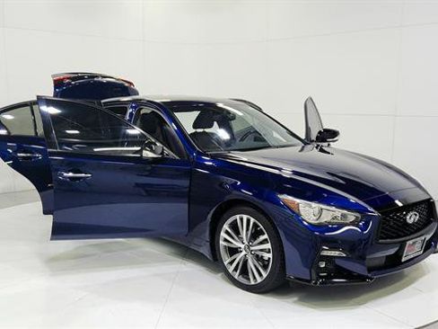 Used 2023 INFINITI Q50 Sensory image 29