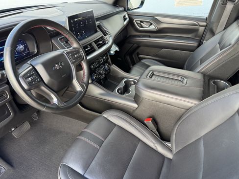 Used 2024 Chevrolet Tahoe RST w/ Luxury Package AWD/4WD image 9