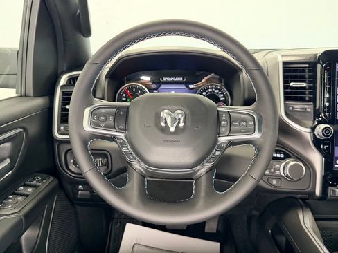 New 2026 RAM 1500 Big Horn AWD/4WD image 17