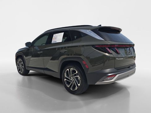Certified 2025 Hyundai Tucson Limited FWD image 5