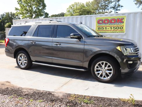 Used 2021 Ford Expedition Max XLT RWD image 4