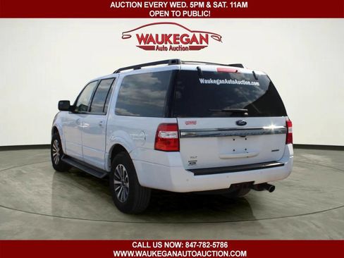Used 2017 Ford Expedition EL XLT w/ Equipment Group 202A AWD/4WD image 4