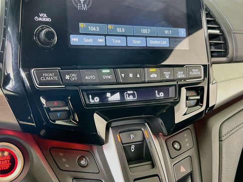Used 2023 Honda Odyssey Sport image 15