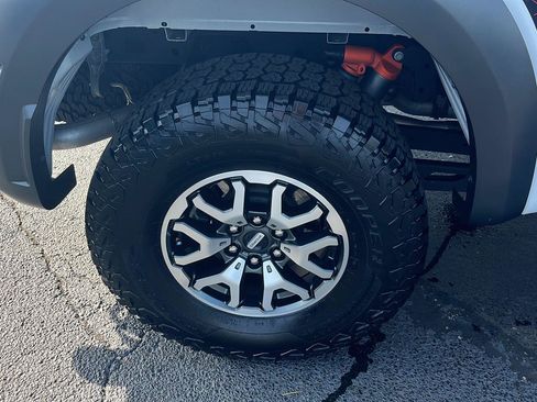 Used 2023 Ford F150 Raptor AWD/4WD image 33