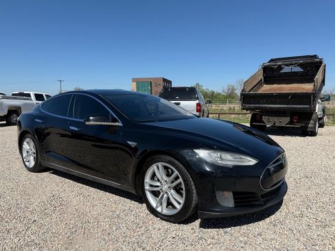 Used 2013 Tesla Model S RWD image 1