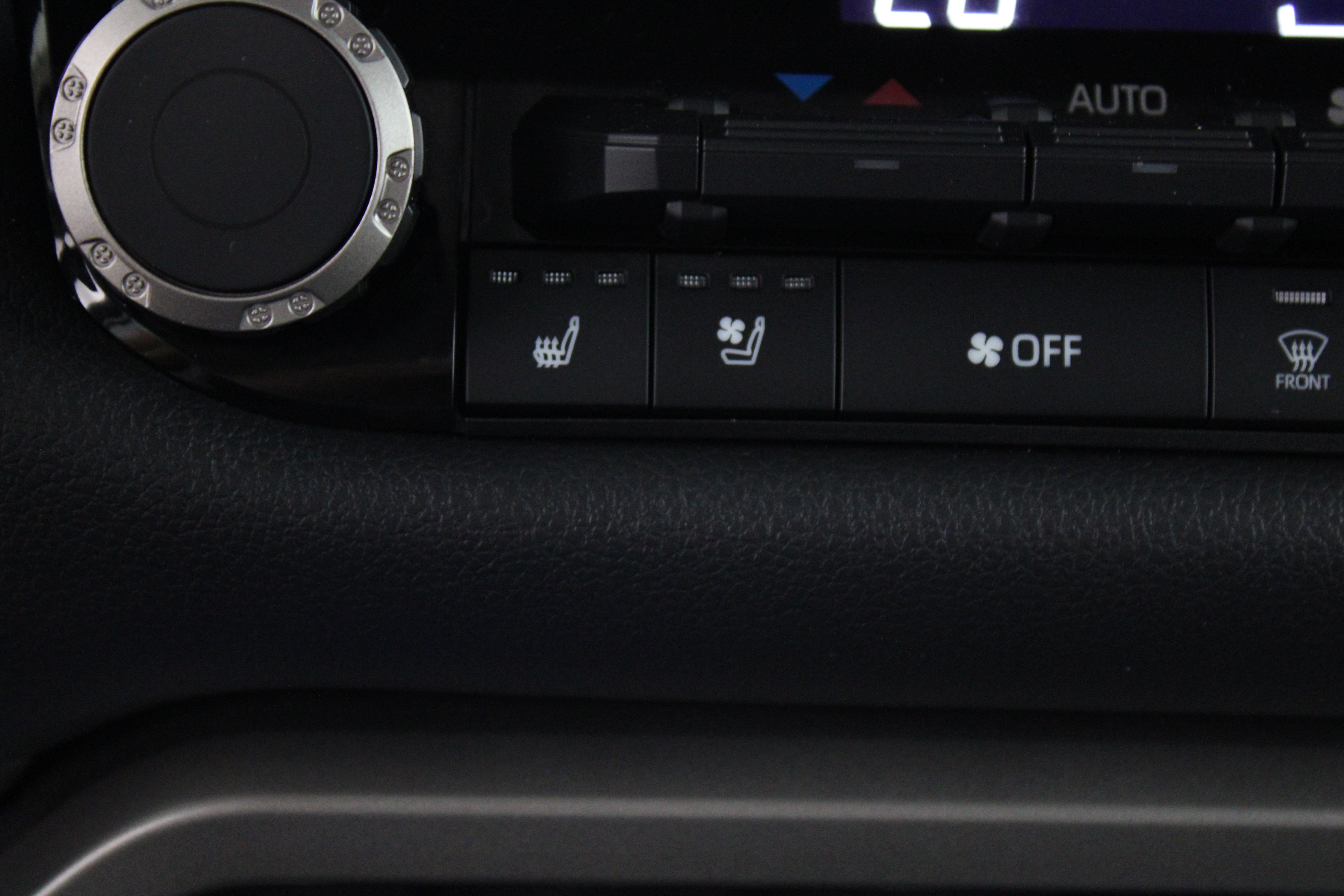 Used 2023 Toyota Tundra Limited RWD image 23