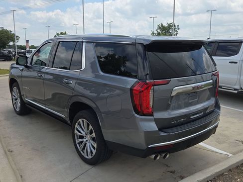 Used 2022 GMC Yukon Denali w/ Max Trailering Package AWD/4WD image 3