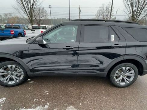 New 2026 Ford Explorer Active w/ Active Comfort Package image 5