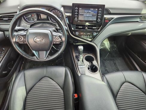 Used 2023 Toyota Camry SE w/ Convenience Package image 15