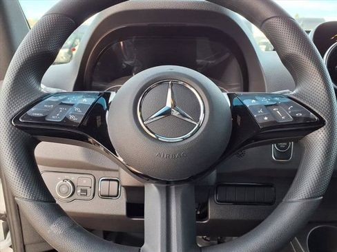 New 2026 Mercedes-Benz Sprinter 2500 image 10