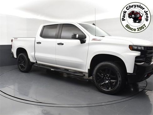 Used 2022 Chevrolet Silverado 1500 LT Trail Boss image 1